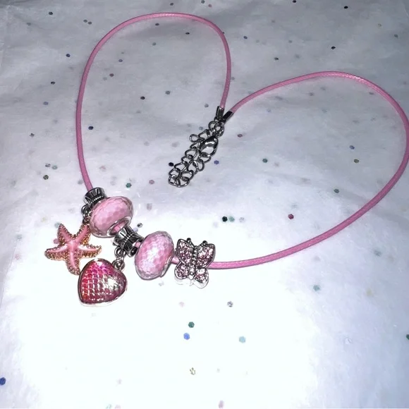 NEW PINK STARFISH HEART & BUTTERFLIES CHARM NECKLACE - Picture 2 of 4